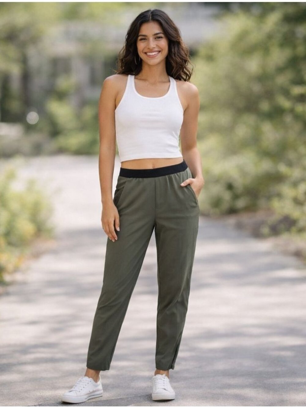 Everlane Performance Highrise Joggers Stretch Lightweight Sweatpants Minimalist
